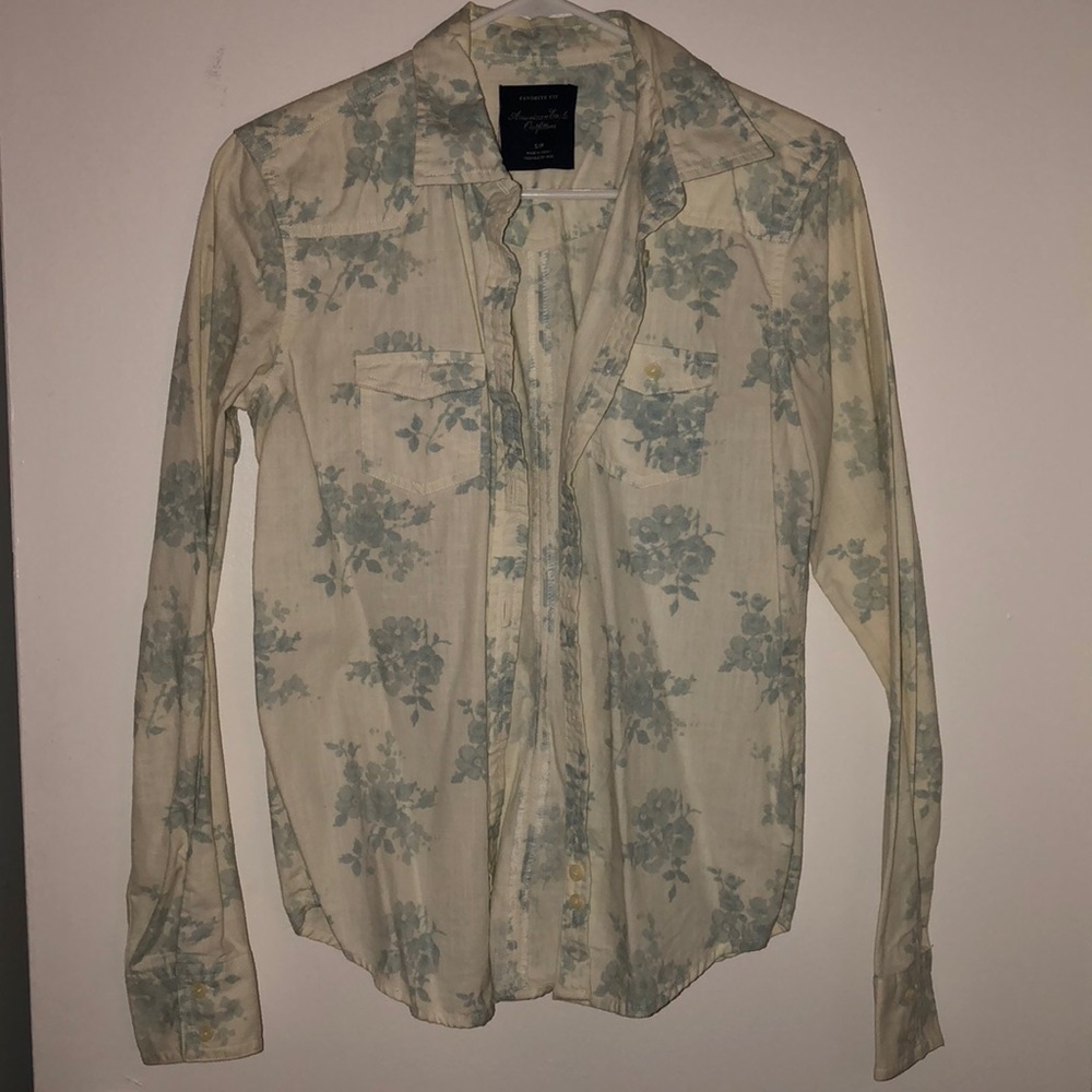 Vintage inspired American heal button down